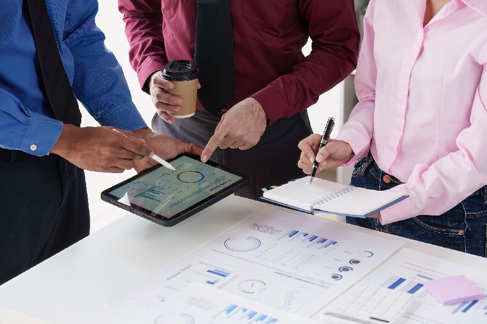 鼎尖房产中介系统：电子签约助力高效签单